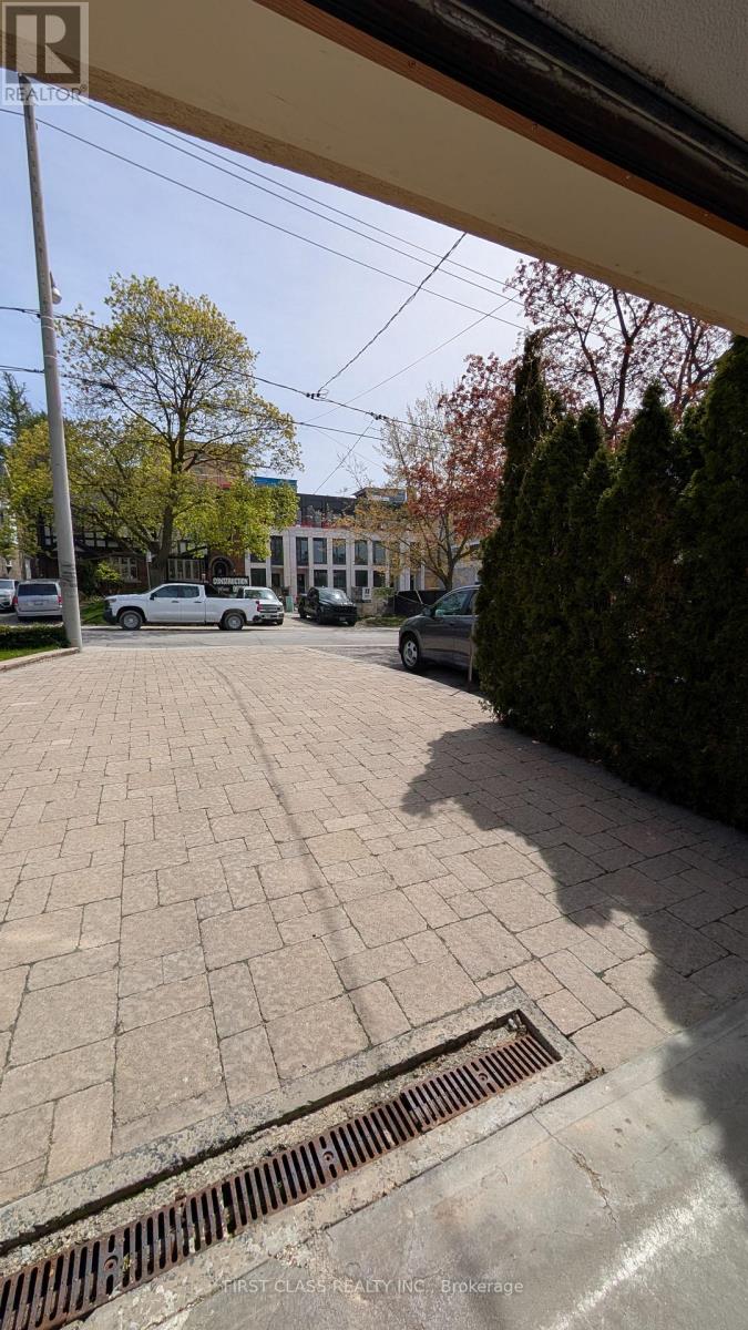 Main - 424 Roehampton Avenue, Toronto, Ontario  M4P 1S4 - Photo 19 - C13125332