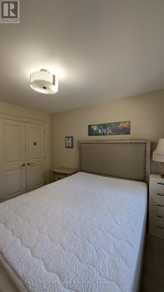 Main - 424 Roehampton Avenue, Toronto, Ontario  M4P 1S4 - Photo 5 - C13125332