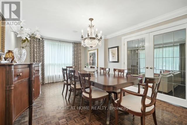 17 Denmark Crescent, Toronto, Ontario  M2R 1J3 - Photo 5 - C13125410
