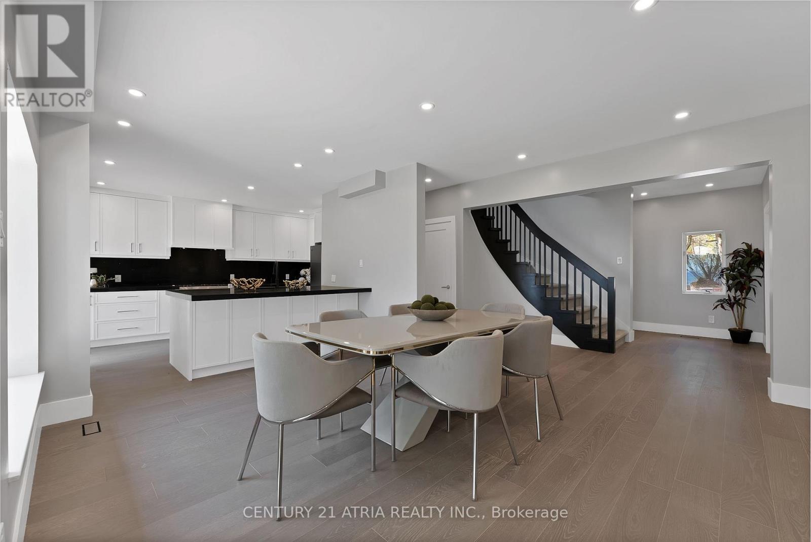 33 Bellehaven Crescent, Toronto, Ontario  M1M 1H2 - Photo 11 - E13124534