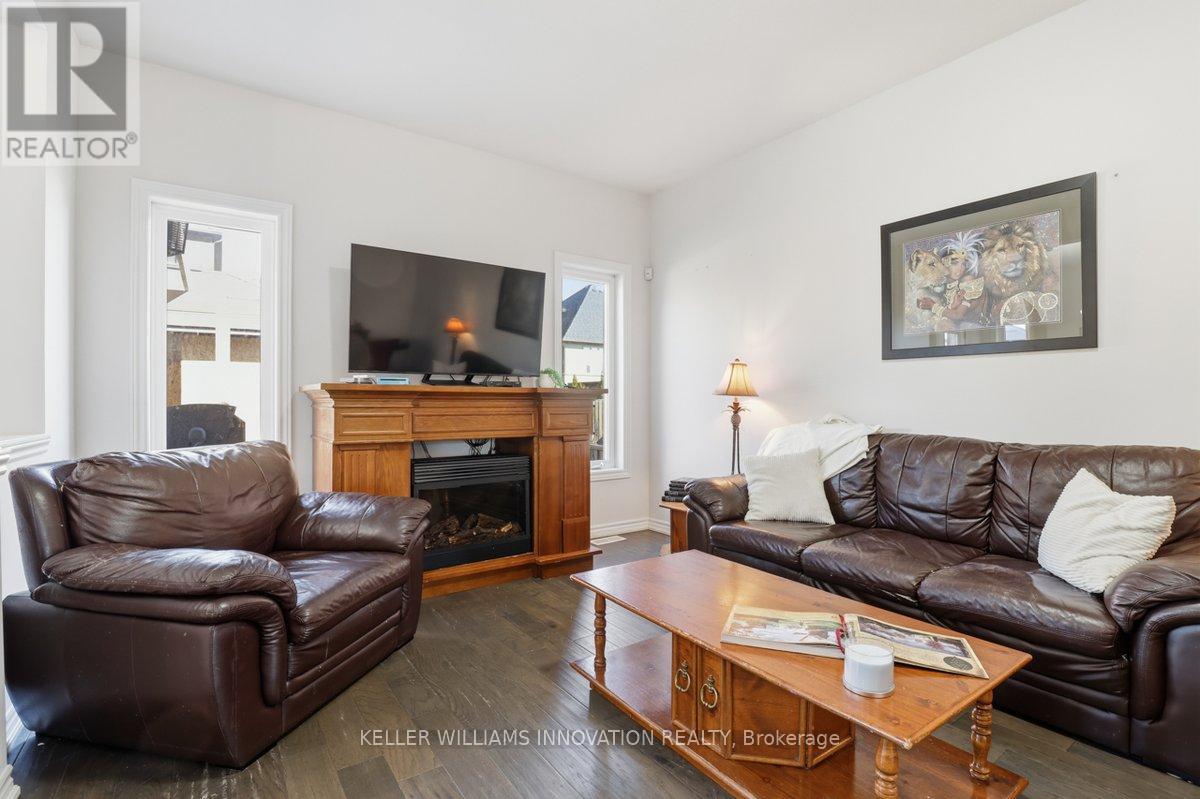 18 Vic Chambers Place, Brant, Ontario  N3L 0E6 - Photo 6 - X13077916