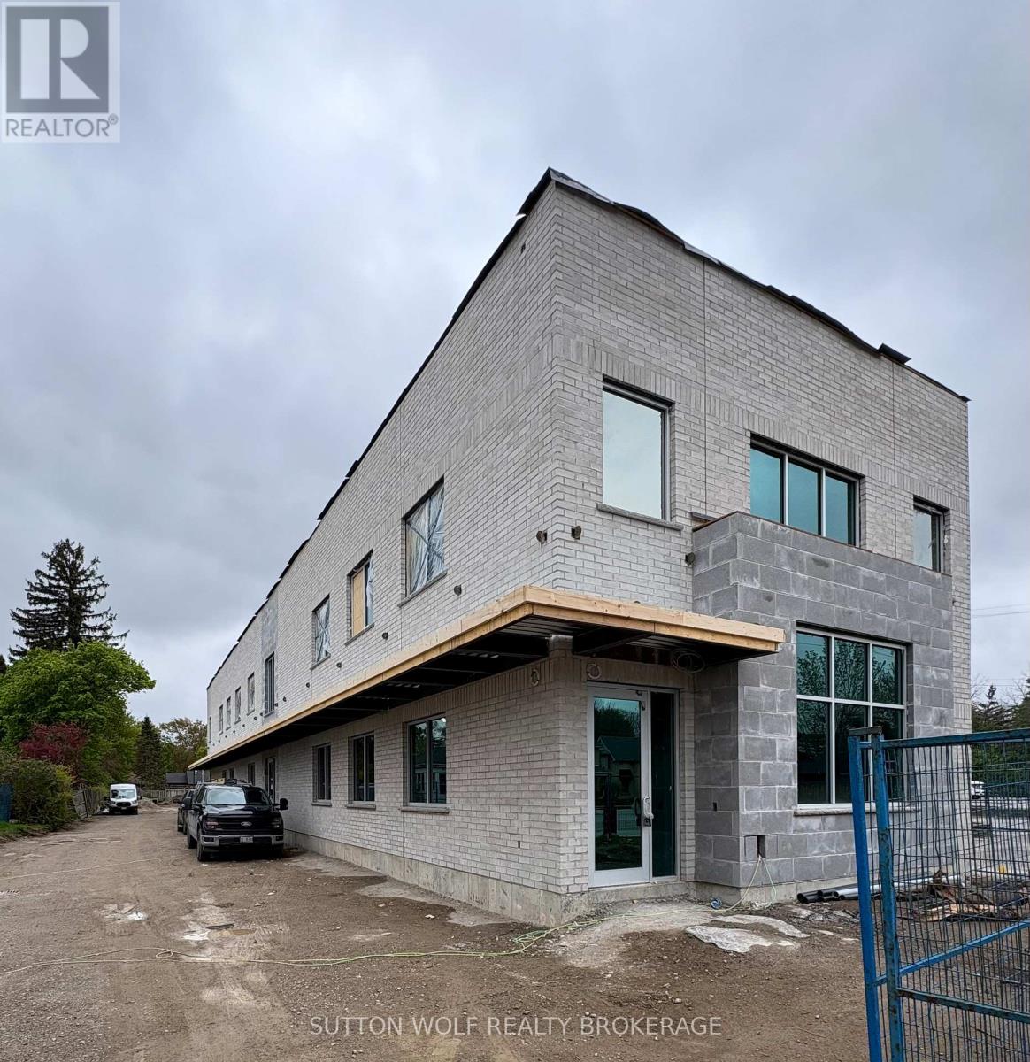 2368 Main Street, London South, Ontario  N6P 1A9 - Photo 3 - X13118280