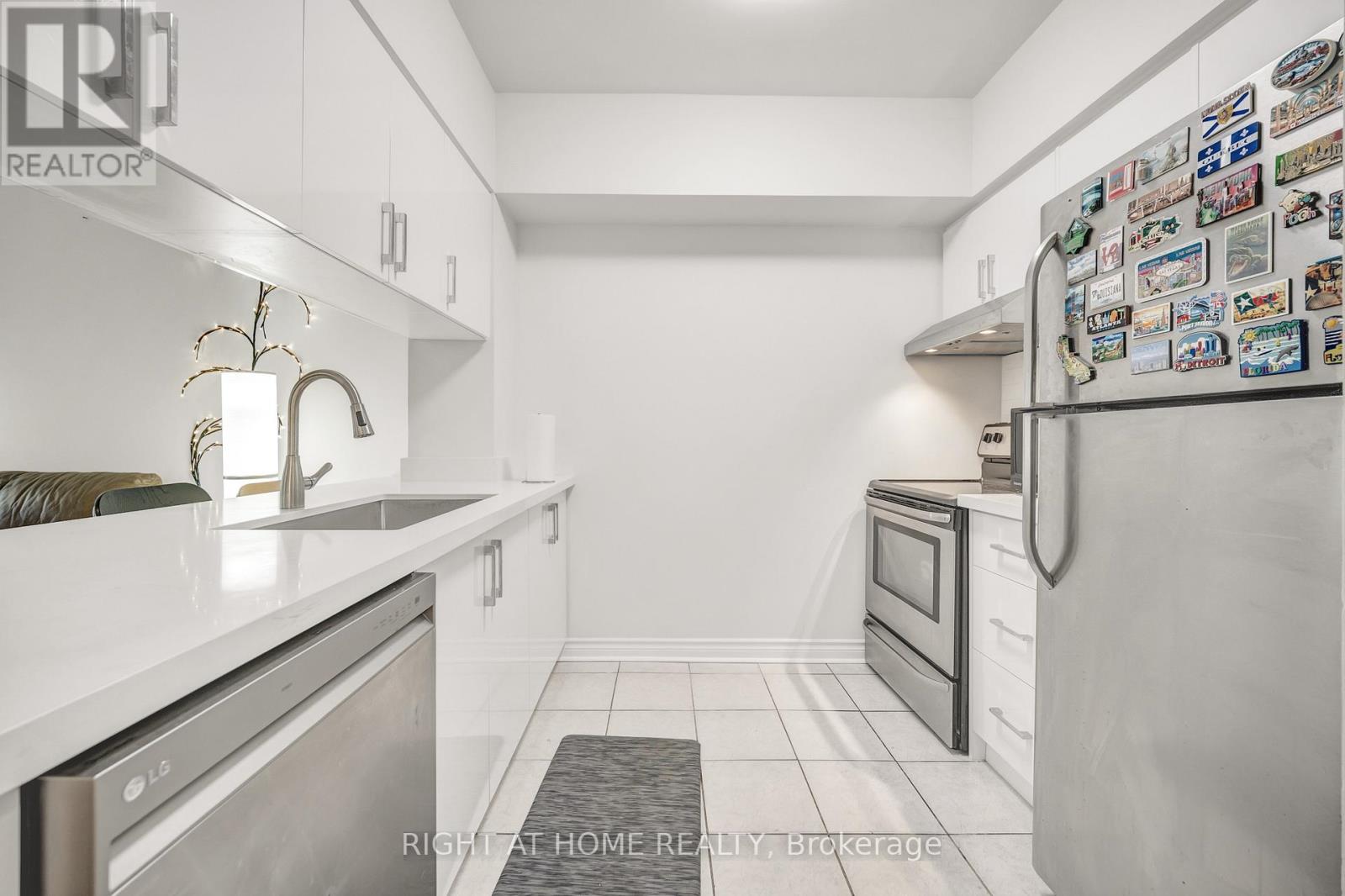 107a - 7398 Yonge Street, Vaughan (Crestwood-Springfarm-Yorkhill), Ontario  L4J 8J2 - Photo 17 - N13125386