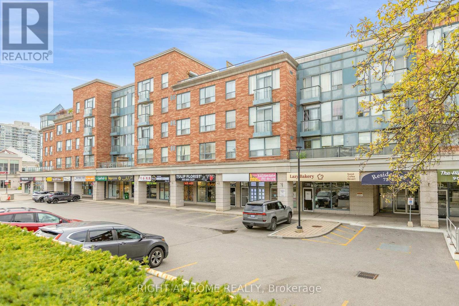 107a - 7398 Yonge Street, Vaughan (Crestwood-Springfarm-Yorkhill), Ontario  L4J 8J2 - Photo 2 - N13125386