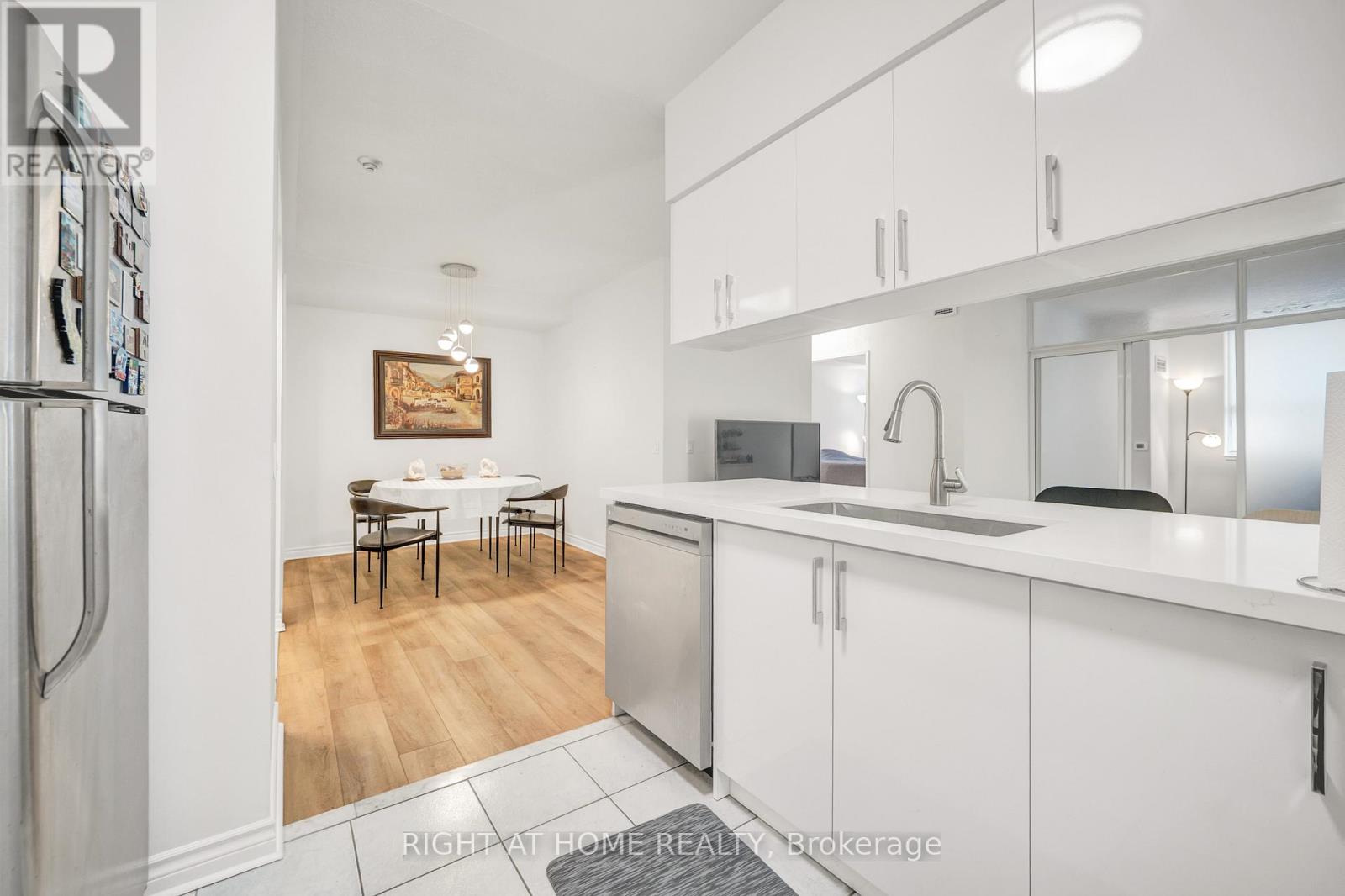 107a - 7398 Yonge Street, Vaughan (Crestwood-Springfarm-Yorkhill), Ontario  L4J 8J2 - Photo 21 - N13125386