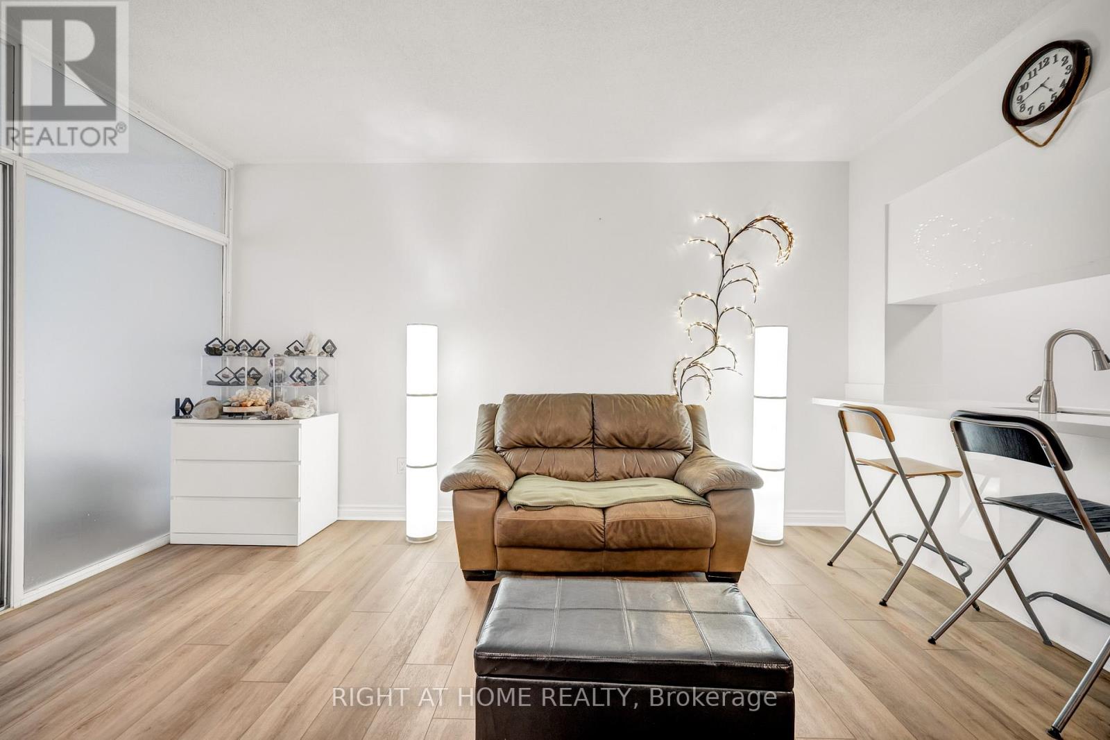 107a - 7398 Yonge Street, Vaughan (Crestwood-Springfarm-Yorkhill), Ontario  L4J 8J2 - Photo 26 - N13125386