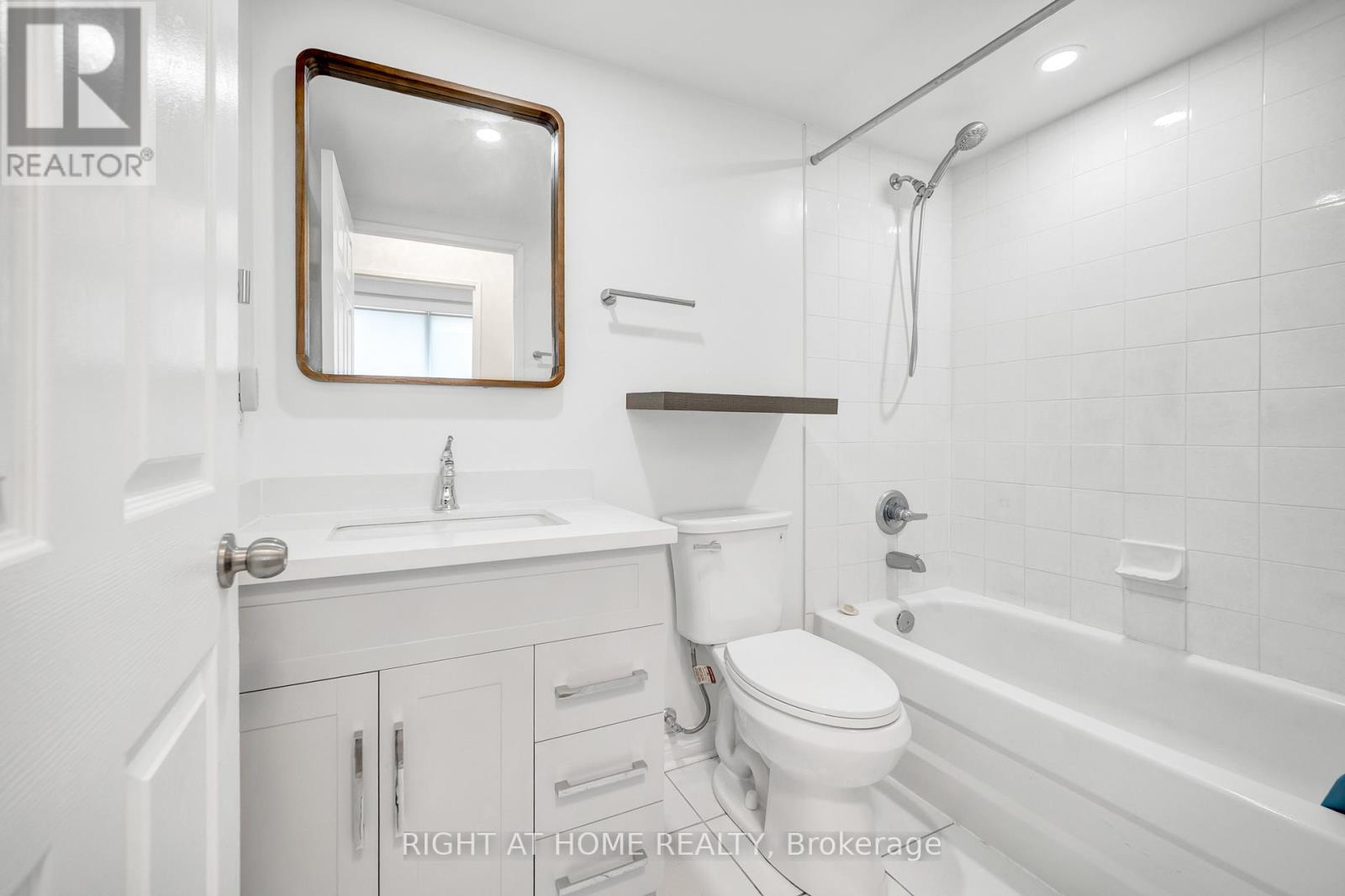 107a - 7398 Yonge Street, Vaughan (Crestwood-Springfarm-Yorkhill), Ontario  L4J 8J2 - Photo 29 - N13125386