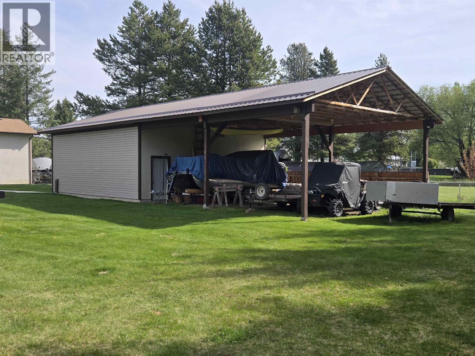 1921 Cypress Road, Quesnel, British Columbia  V2J 4B1 - Photo 4 - R3123346