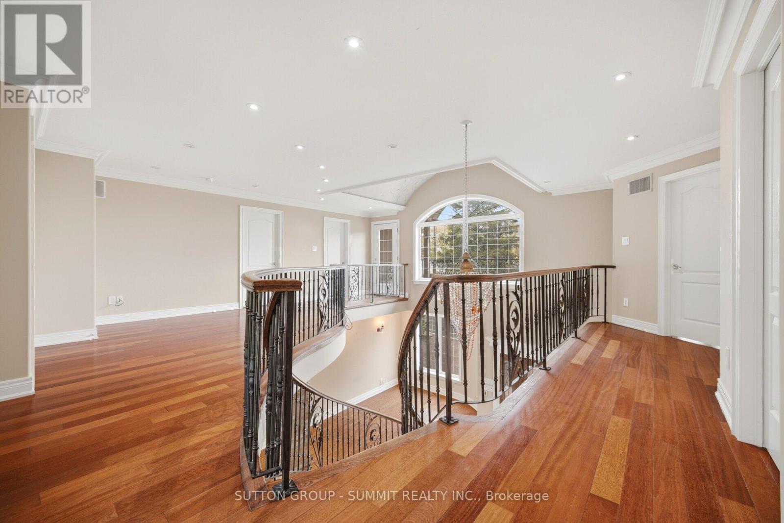 12 Pioneer Drive, Mississauga, Ontario  L5M 1G9 - Photo 18 - W13125316