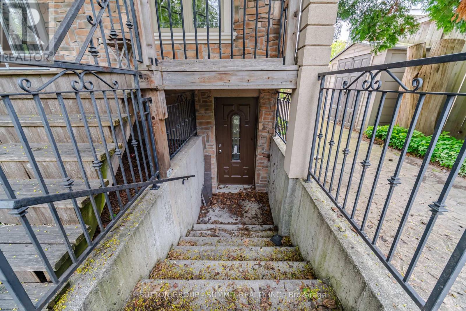 12 Pioneer Drive, Mississauga, Ontario  L5M 1G9 - Photo 46 - W13125316