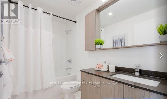 A0916 - 125 Bronte Road, Oakville, Ontario  L6L 0H2 - Photo 13 - W13125358