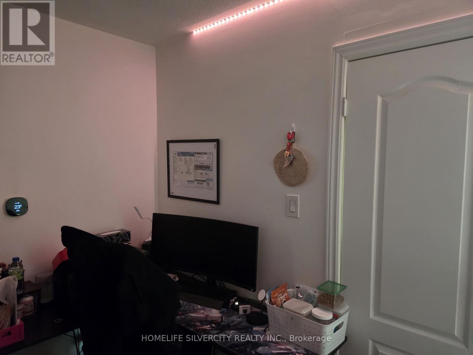 7582 Discus Crescent, Mississauga, Ontario  L4T 2V3 - Photo 10 - W13125372