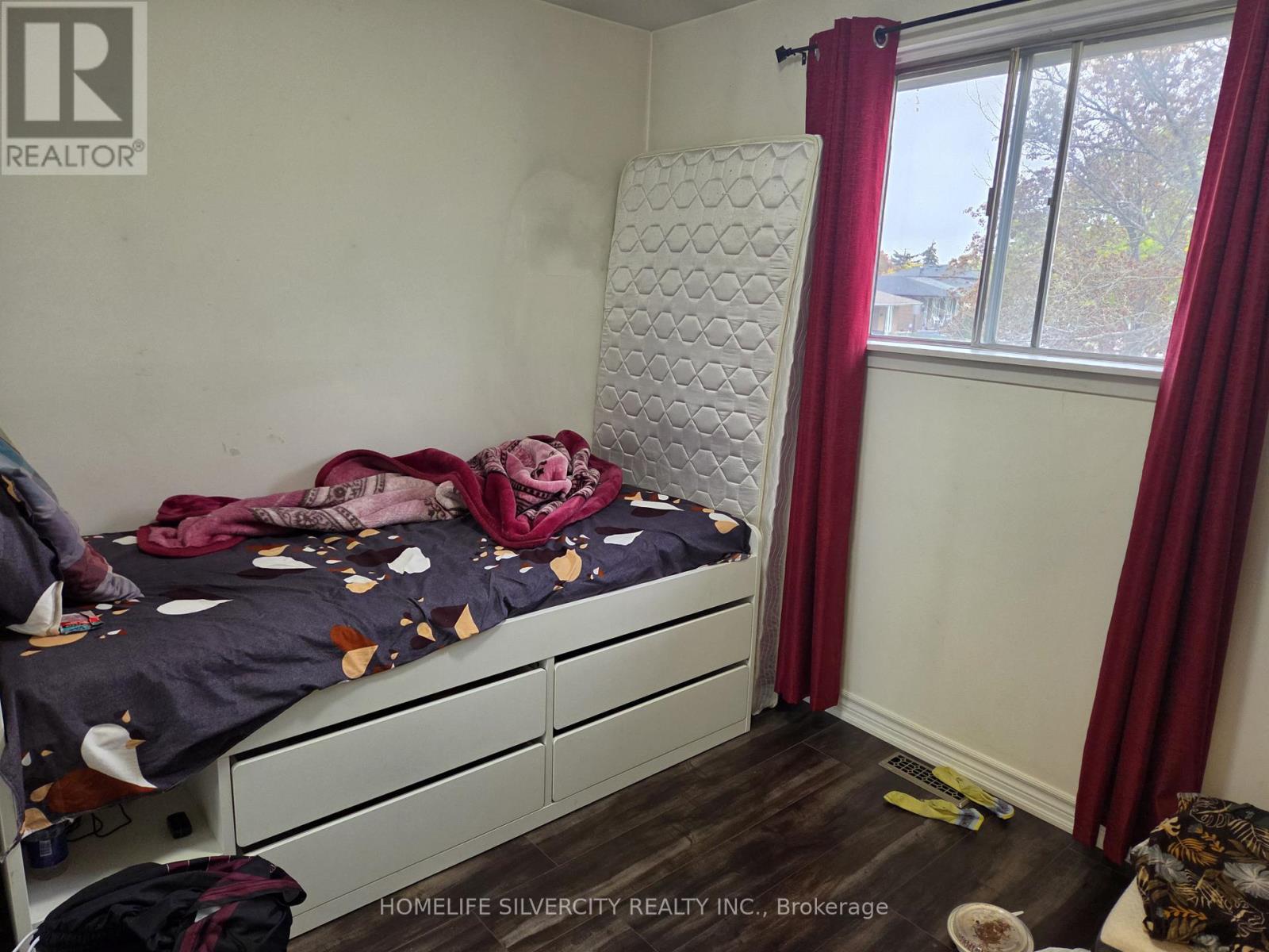7582 Discus Crescent, Mississauga, Ontario  L4T 2V3 - Photo 12 - W13125372
