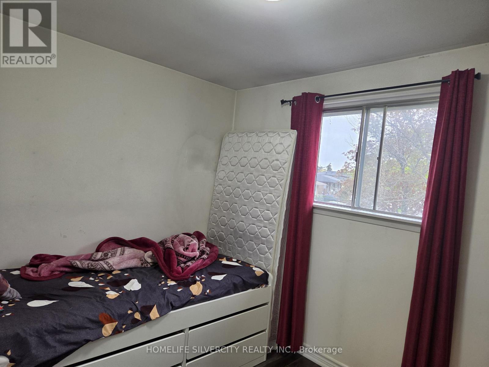 7582 Discus Crescent, Mississauga, Ontario  L4T 2V3 - Photo 13 - W13125372