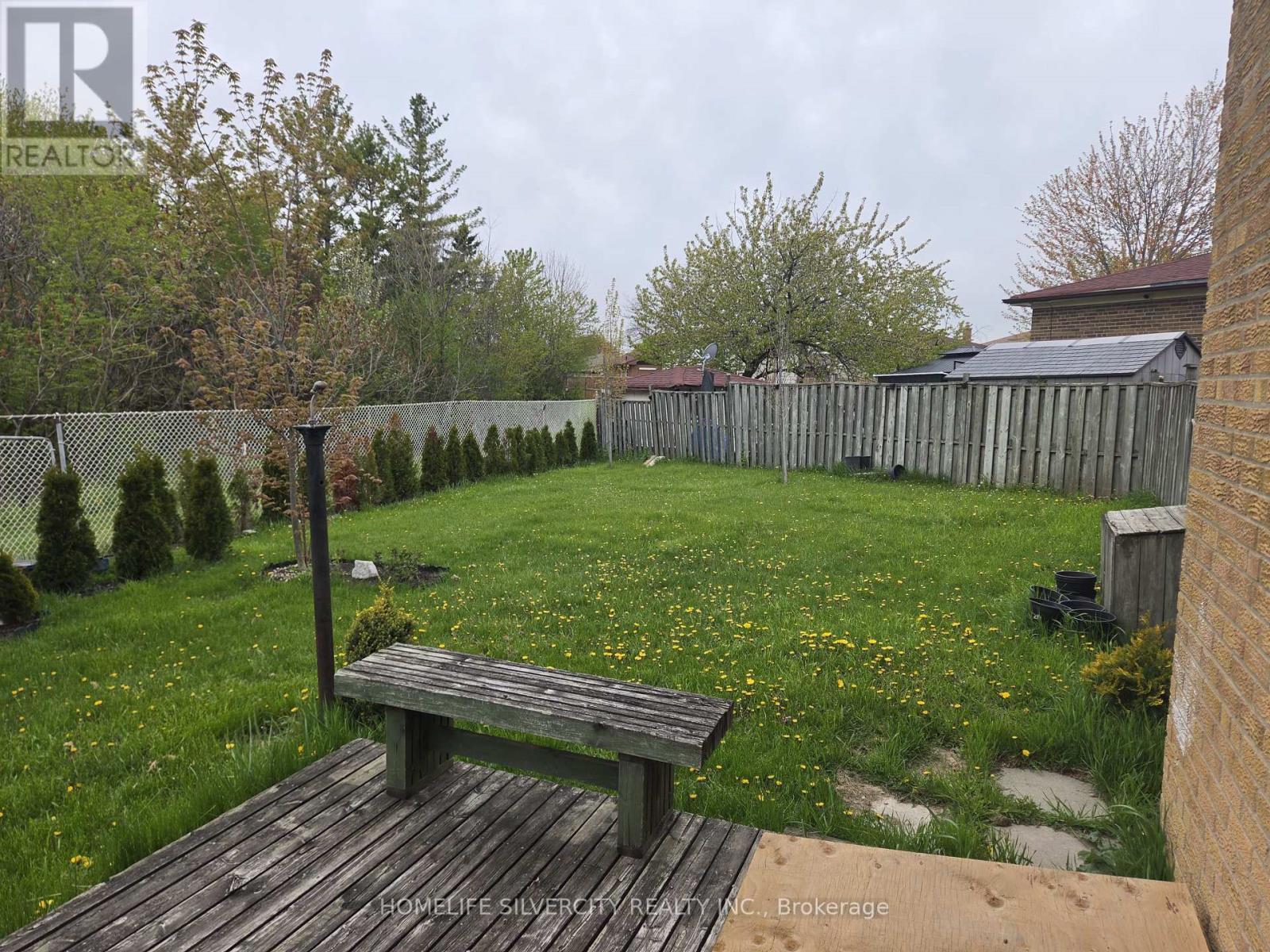 7582 Discus Crescent, Mississauga, Ontario  L4T 2V3 - Photo 23 - W13125372