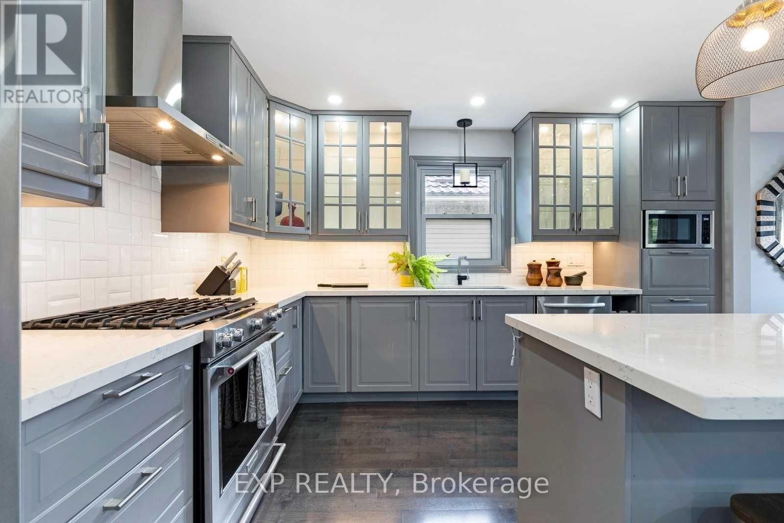 43 Floribunda Crescent, Brampton, Ontario  L6T 4R9 - Photo 6 - W13125396