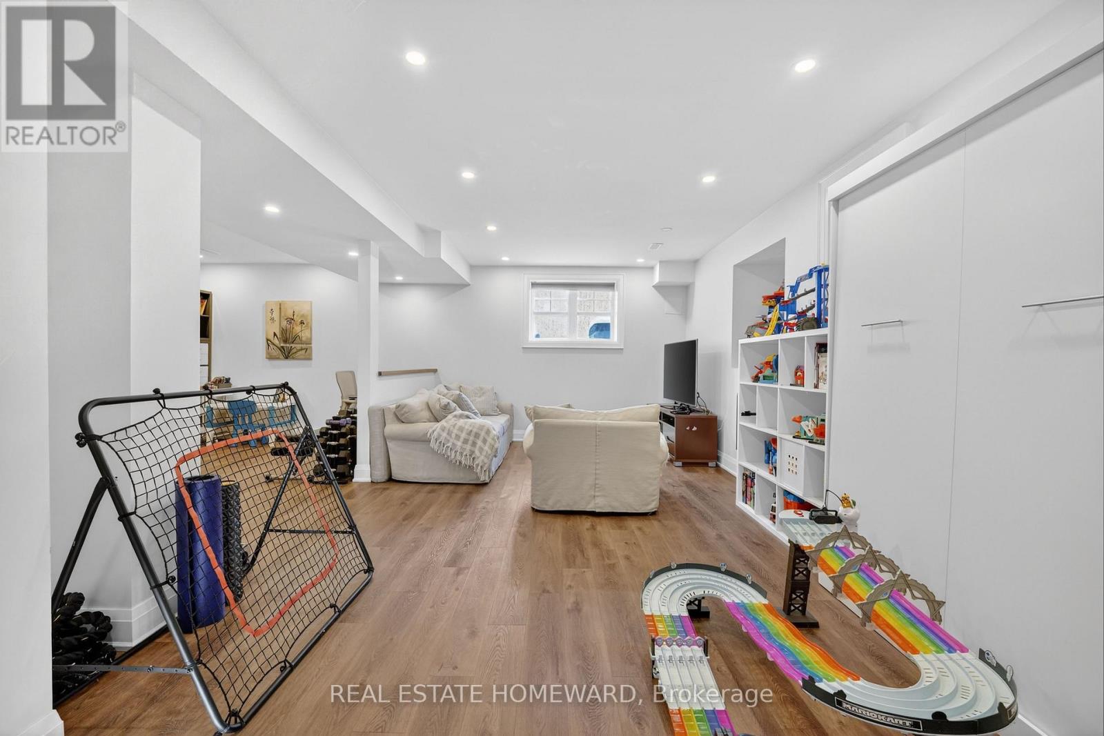 3329 Vernon Powell Drive, Oakville, Ontario  L6H 0Y4 - Photo 31 - W13125408