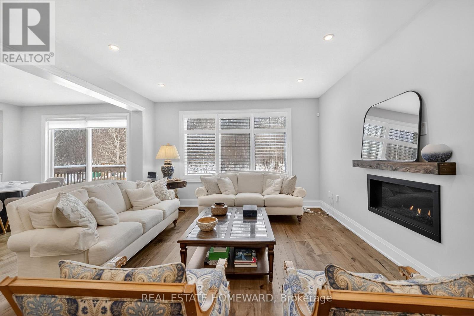 3329 Vernon Powell Drive, Oakville, Ontario  L6H 0Y4 - Photo 6 - W13125408