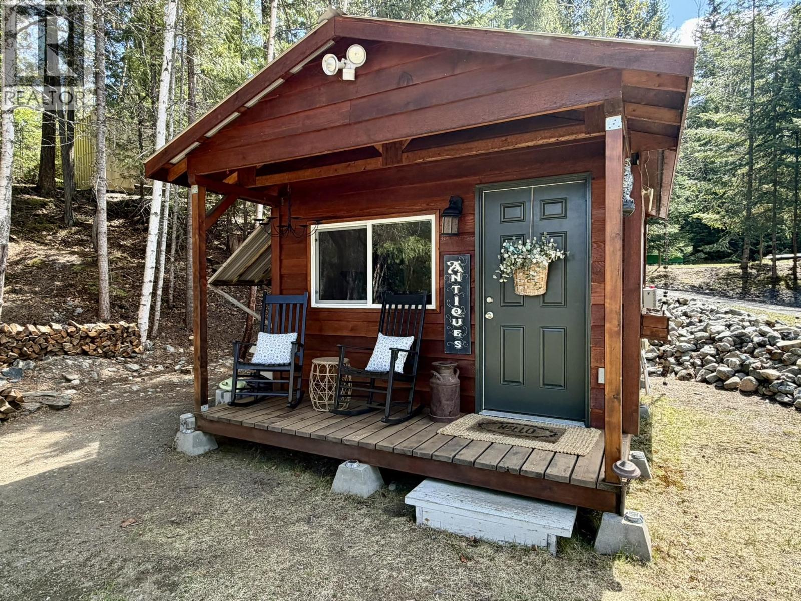8989 S Mahood Lake Road, Canim Lake, British Columbia  V0K 1J0 - Photo 35 - R3123603
