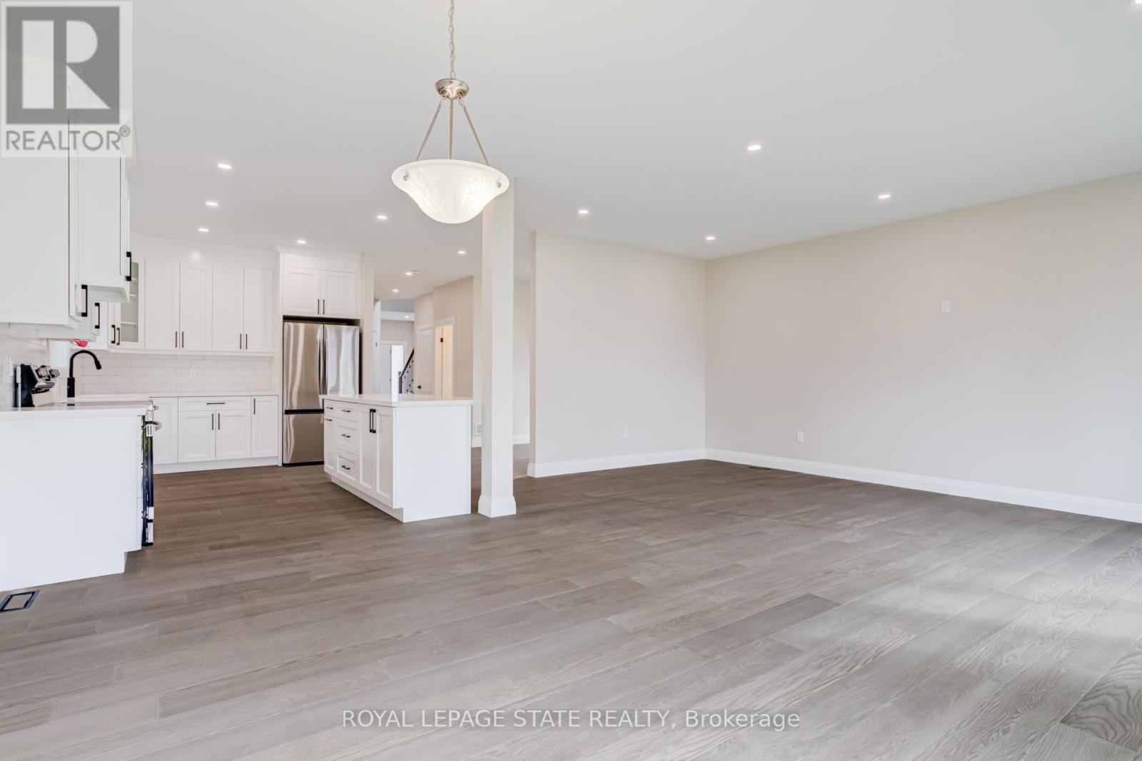 39 Norwich Road, Hamilton, Ontario  L8E 1Z7 - Photo 10 - X13125356