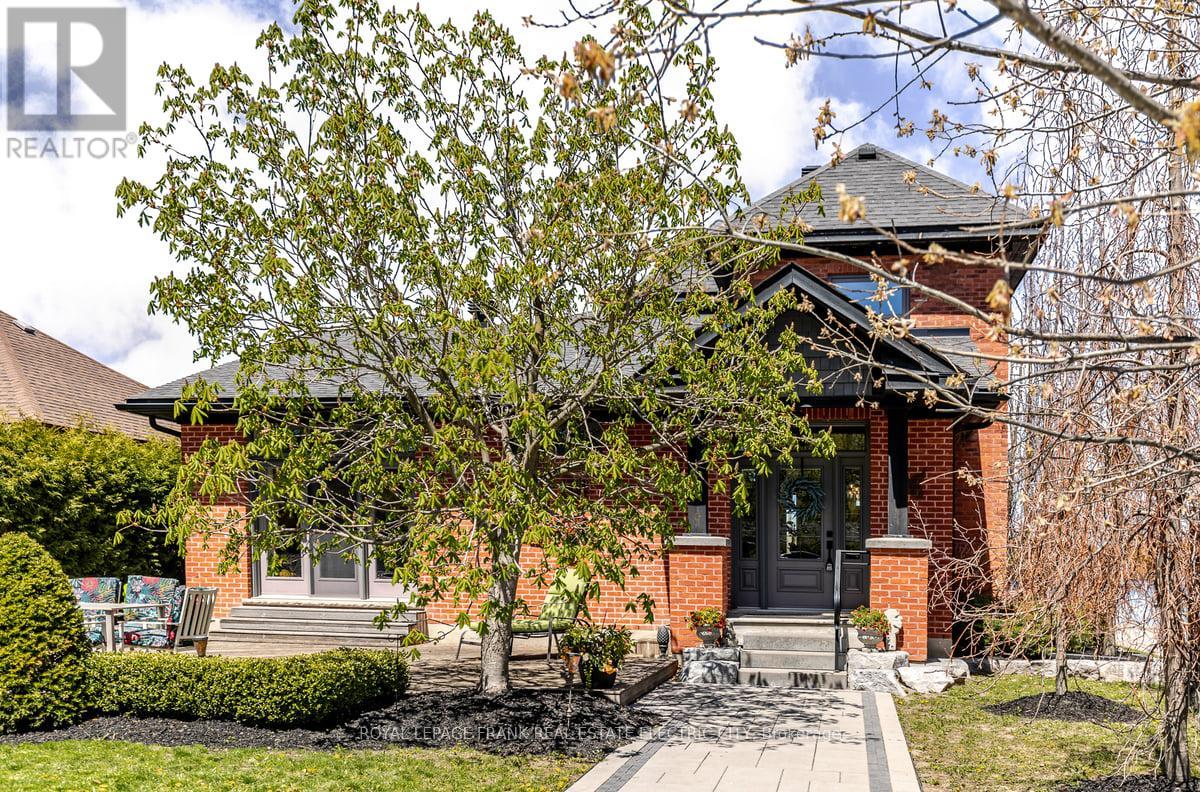 97 Crescent Street, Peterborough, Ontario K9J 2G3 - Photo 44 - X13122942