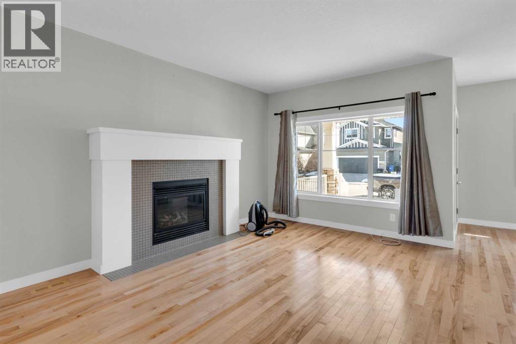 24 Royal Birch Park NW, Calgary, Alberta  T3G 0B8 - Photo 4 - A2301134