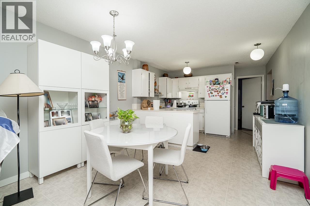 5391 - 5393 Norfolk Street, Burnaby, British Columbia  V5G 1G3 - Photo 20 - R3123548