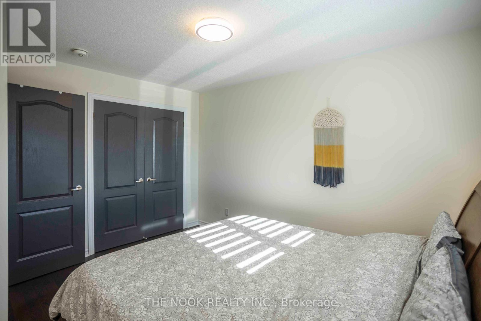 36 Ferris Square, Clarington, Ontario  L1E 0J2 - Photo 17 - E13125016