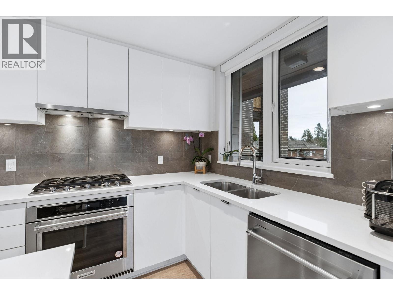 315 615 Cottonwood Avenue, Coquitlam, British Columbia  V3J 2S5 - Photo 16 - R3103997