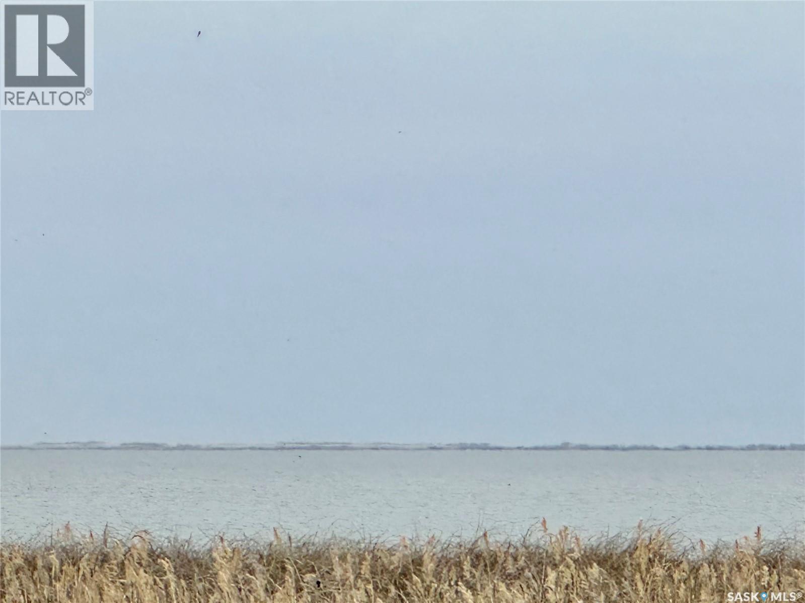 Jackfish Lakefront 40+ Acres, Meota Rm No.468, Saskatchewan  S0M 1X0 - Photo 1 - SK035212