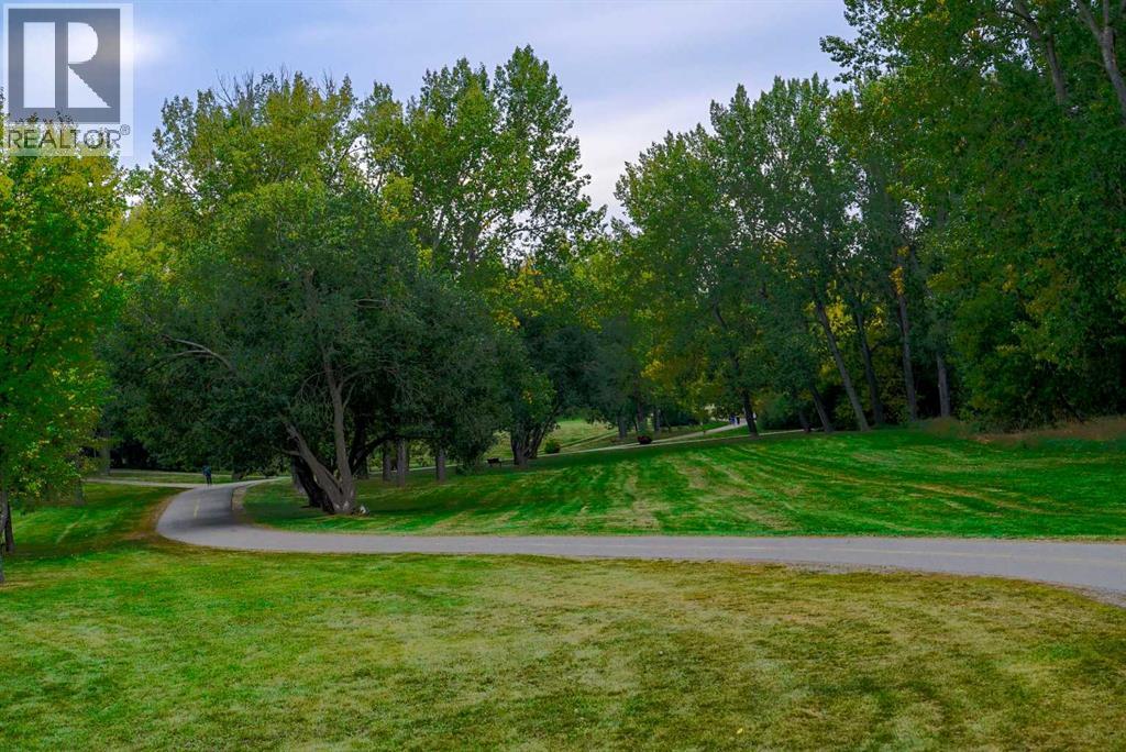 3233 Cochrane Road Nw, Calgary, Alberta  T2M 4J4 - Photo 49 - A2308706
