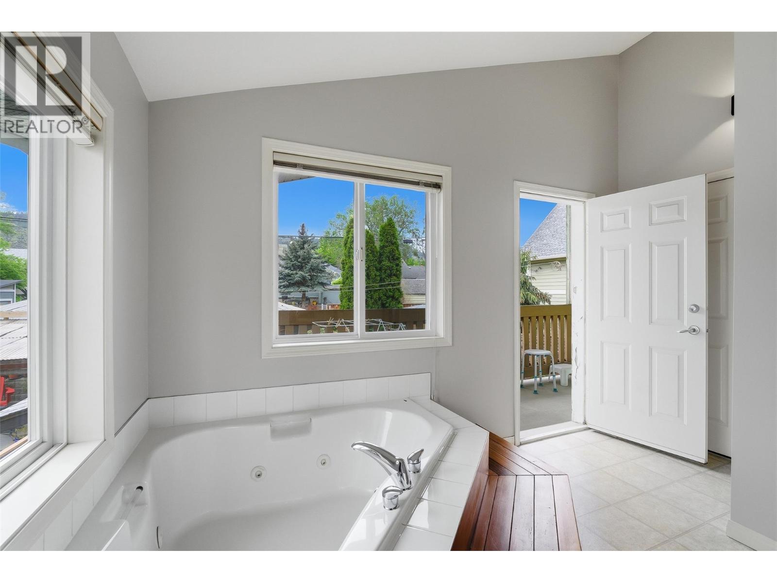 1127 Columbia Street, Kamloops, British Columbia  V2C 2W3 - Photo 38 - 10387401