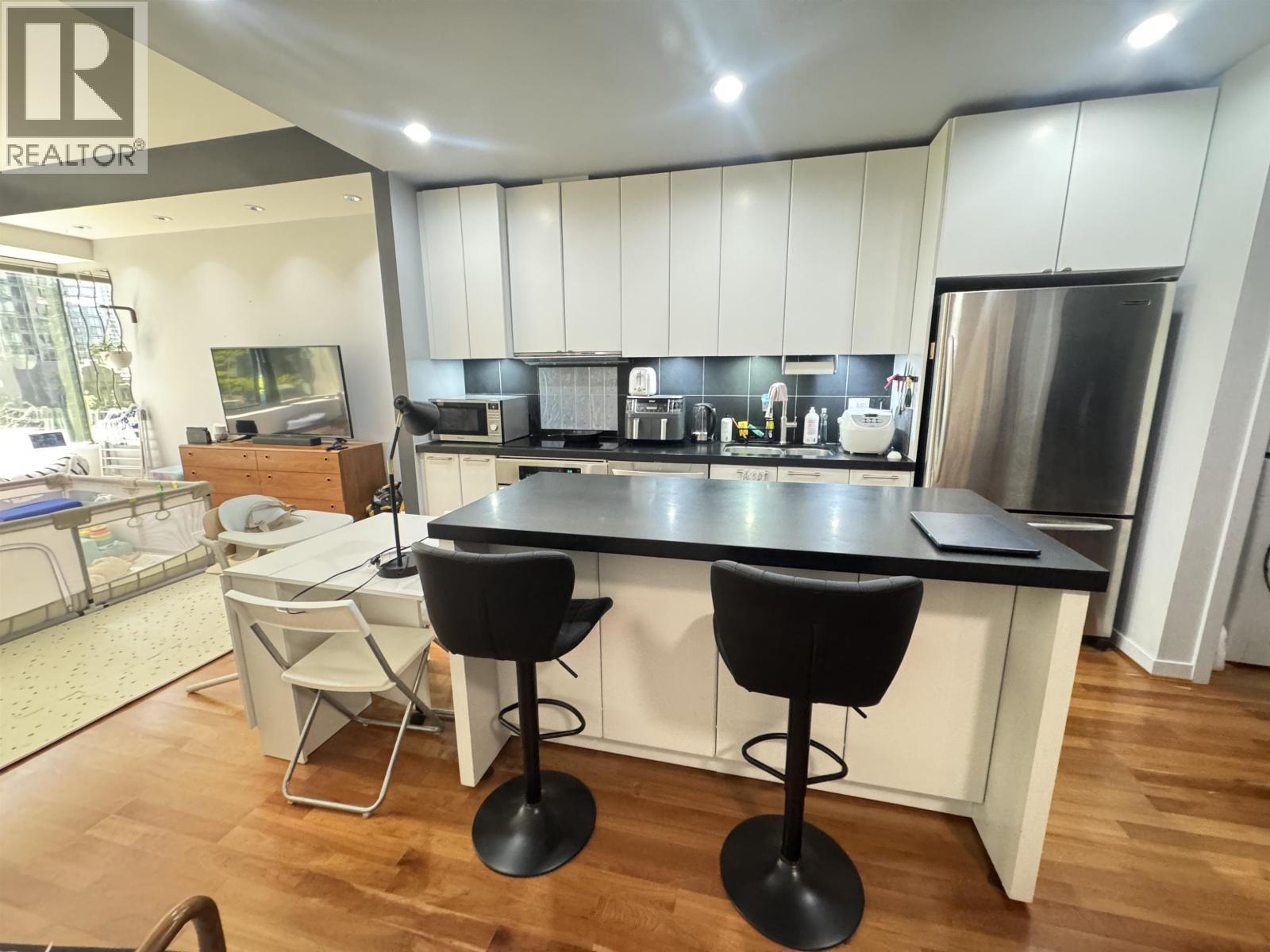 1333 W Georgia Street, Vancouver, British Columbia  V6E 4V3 - Photo 5 - R3123569