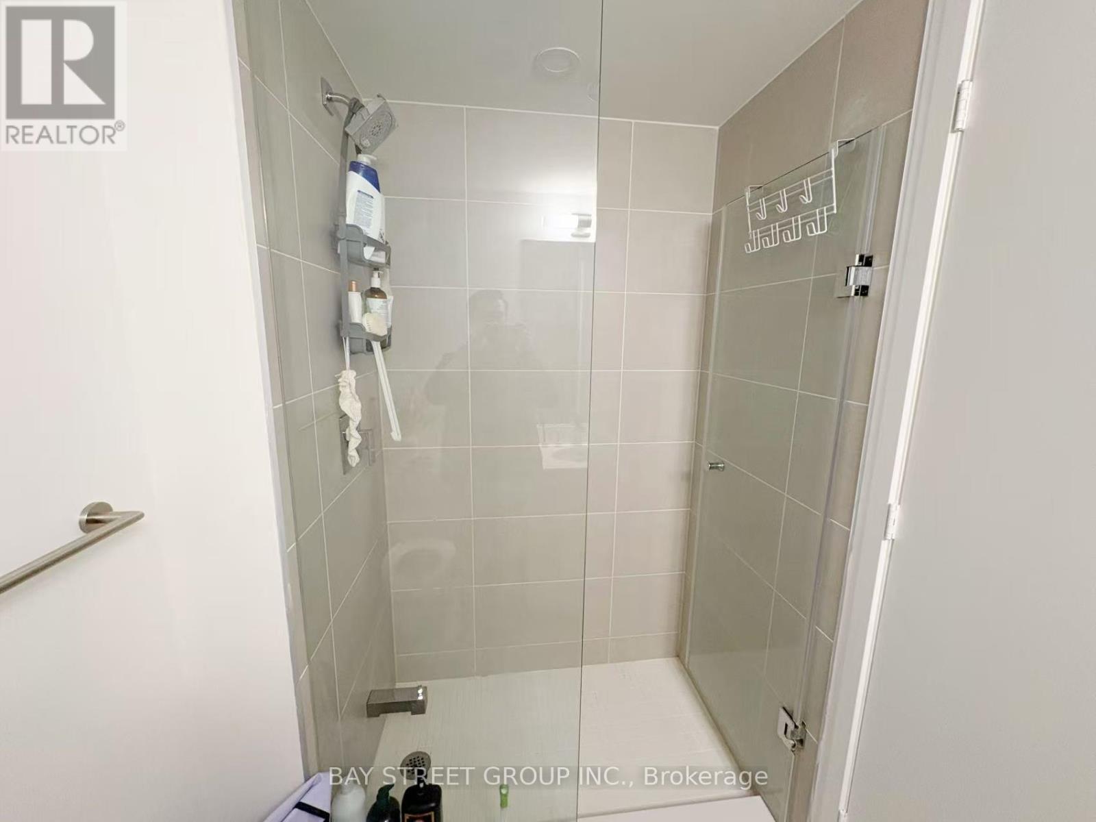 1904 - 65 Mutual Street, Toronto, Ontario  M5B 0E5 - Photo 16 - C13074842