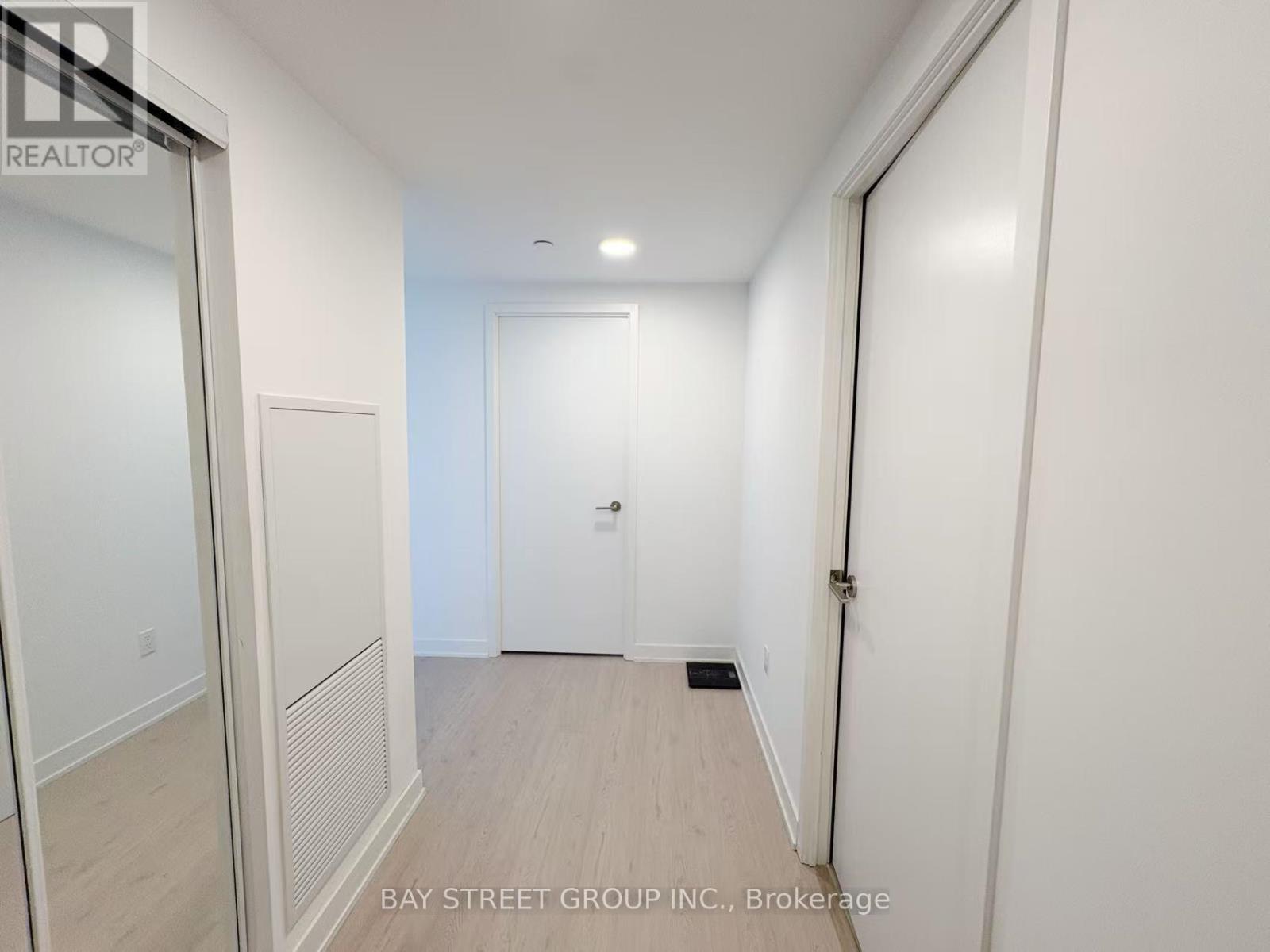 1904 - 65 Mutual Street, Toronto, Ontario  M5B 0E5 - Photo 9 - C13074842