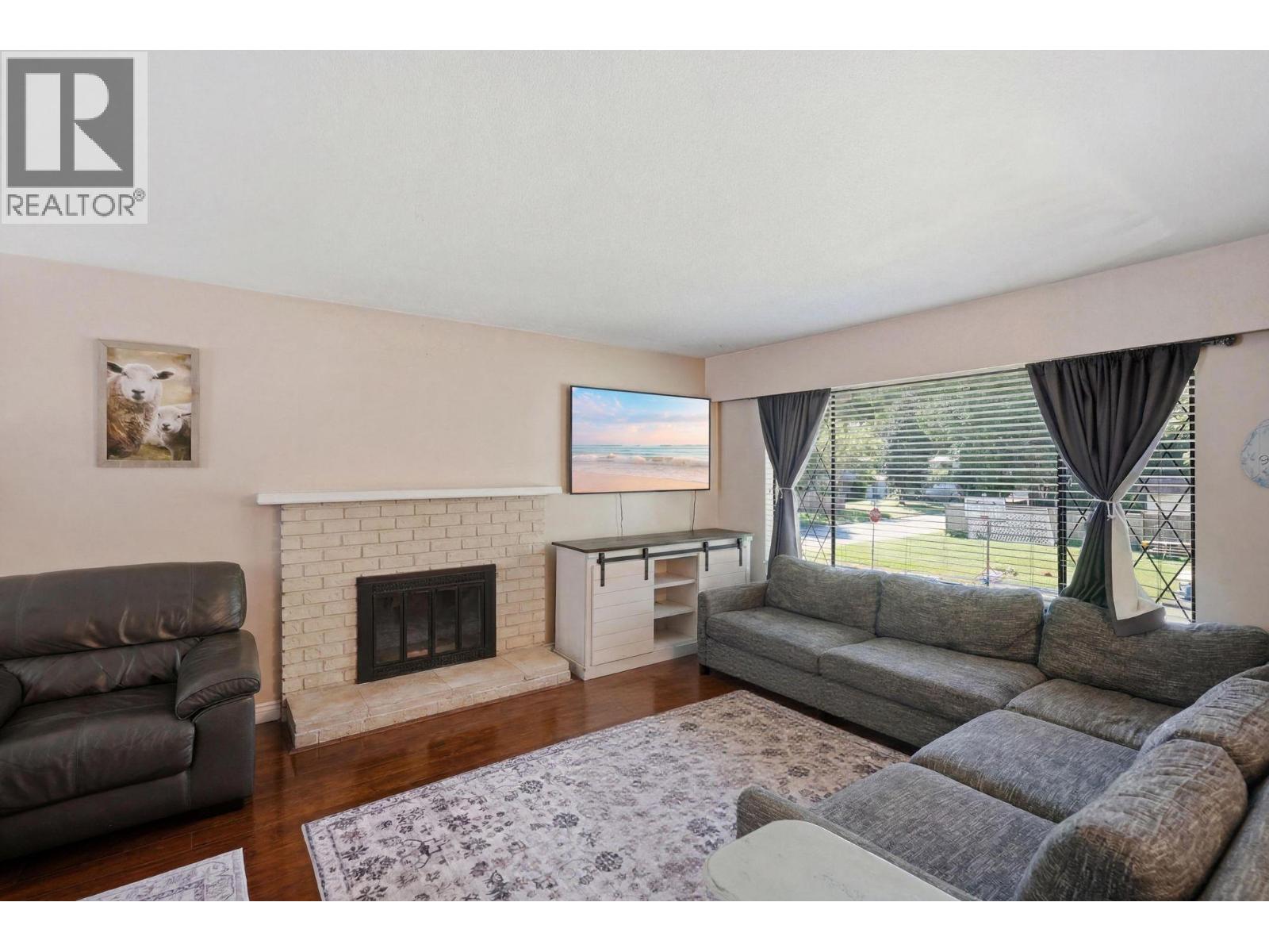 20783 Thorne Avenue, Maple Ridge, British Columbia  V2X 7R1 - Photo 8 - R3123084