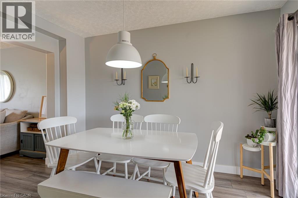 105 Maple Avenue, Stratford, Ontario  N5A 7G8 - Photo 18 - 40828931