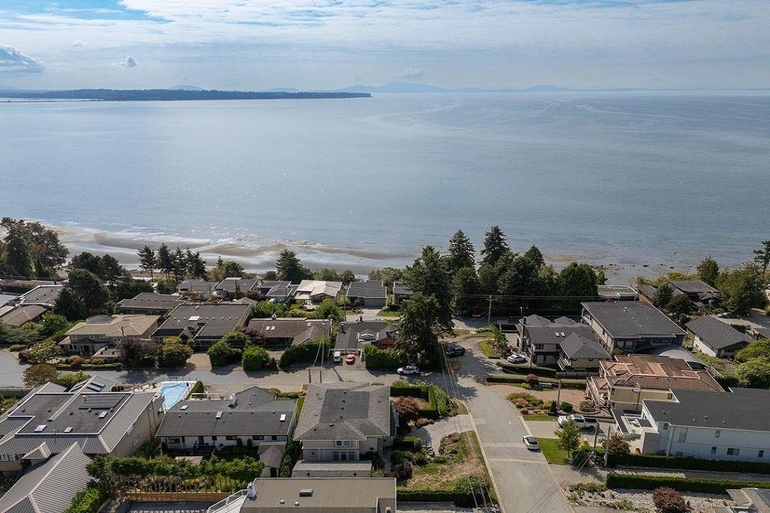 14310 Sunset Drive, White Rock, British Columbia  V4B 2V5 - Photo 5 - R3103722