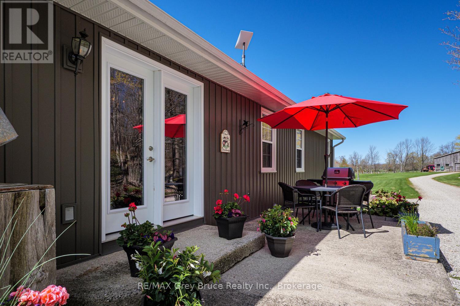 130483 Gleason Lake Road, Georgian Bluffs, Ontario  N0H 2T0 - Photo 11 - X13125478