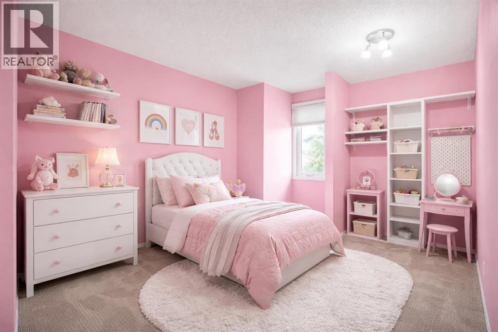 103 Coachway Lane Sw, Calgary, Alberta  T3H 2V9 - Photo 12 - A2290563
