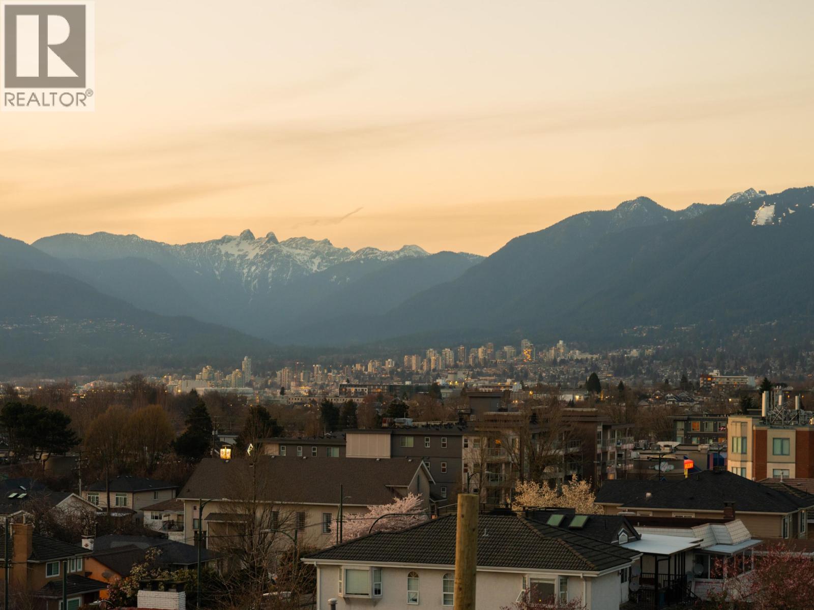 1 2915 E 5th Avenue, Vancouver, British Columbia V5M 1N6 - Photo 22 - R3102015