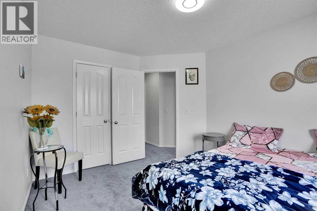 141 Saddlecrest Close NE, Calgary, Alberta  T3J 5B6 - Photo 15 - A2288686