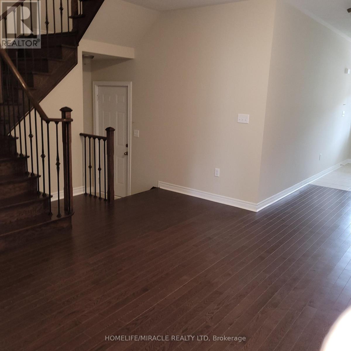 113 Finegan Circle, Brampton, Ontario L7A 4Z9 - Photo 12 - W13125474