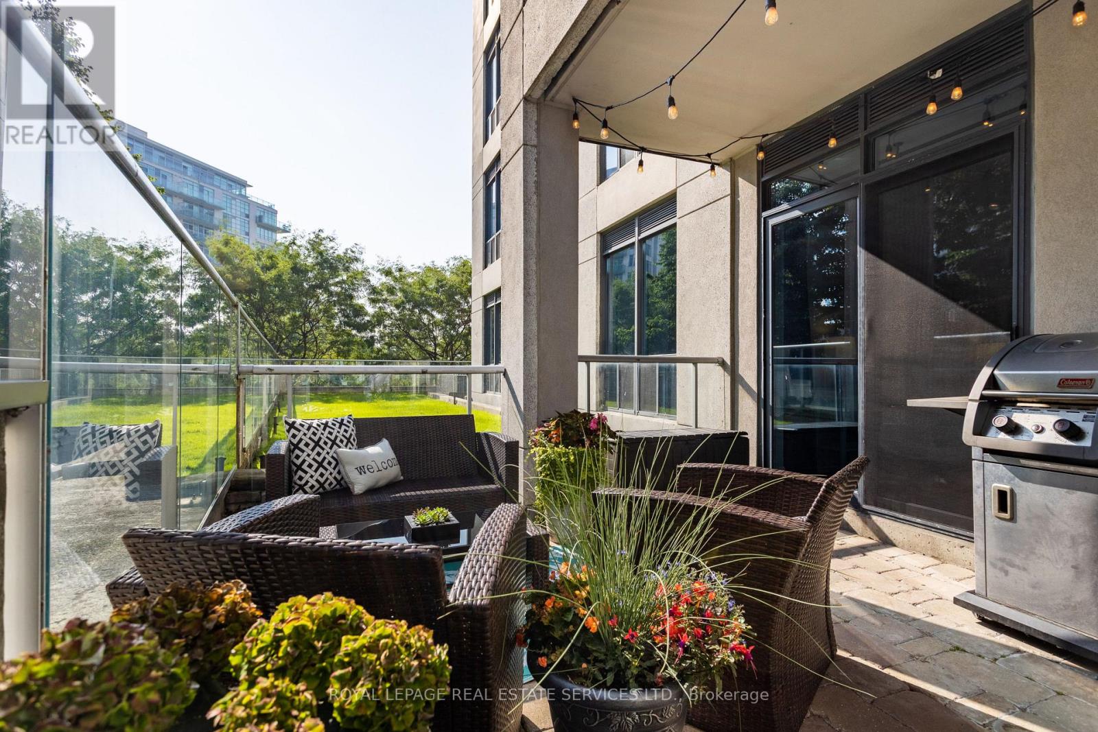 109 - 2083 LAKE SHORE BOULEVARD W, Toronto, Ontario