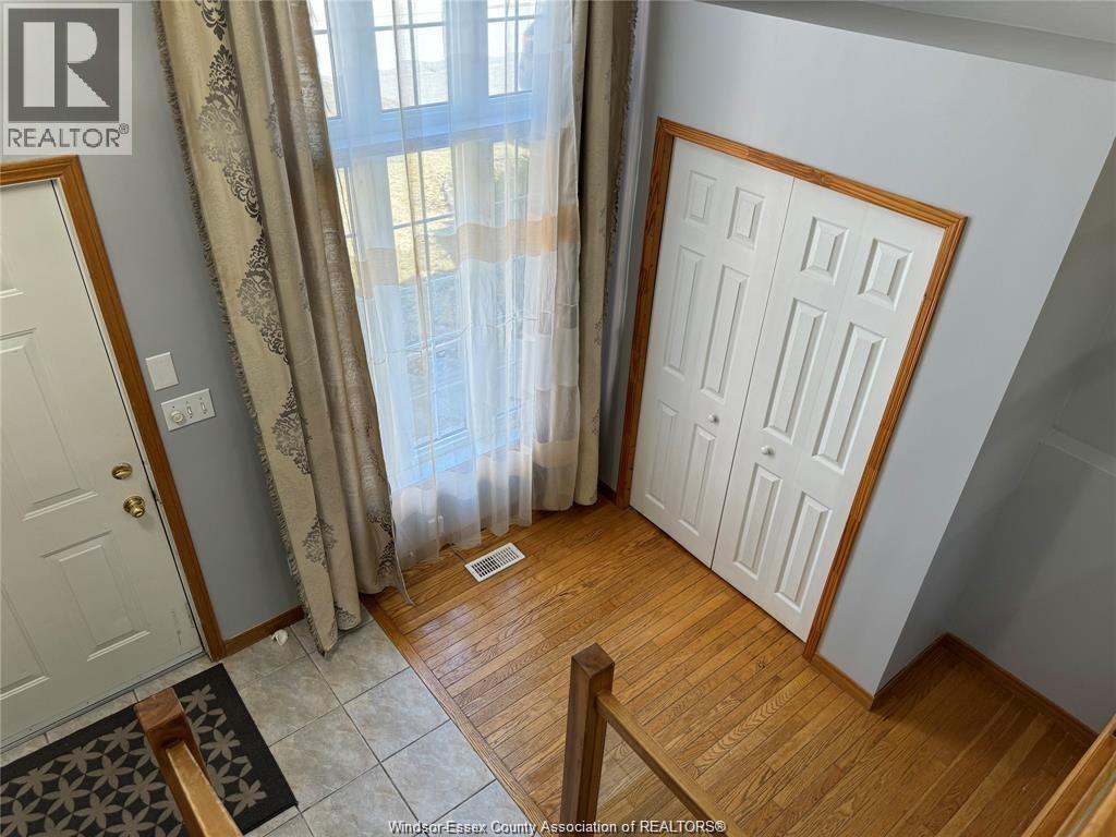 2643 Carissa Unit# Upper, Windsor, Ontario  N8R 2J9 - Photo 3 - 26011087
