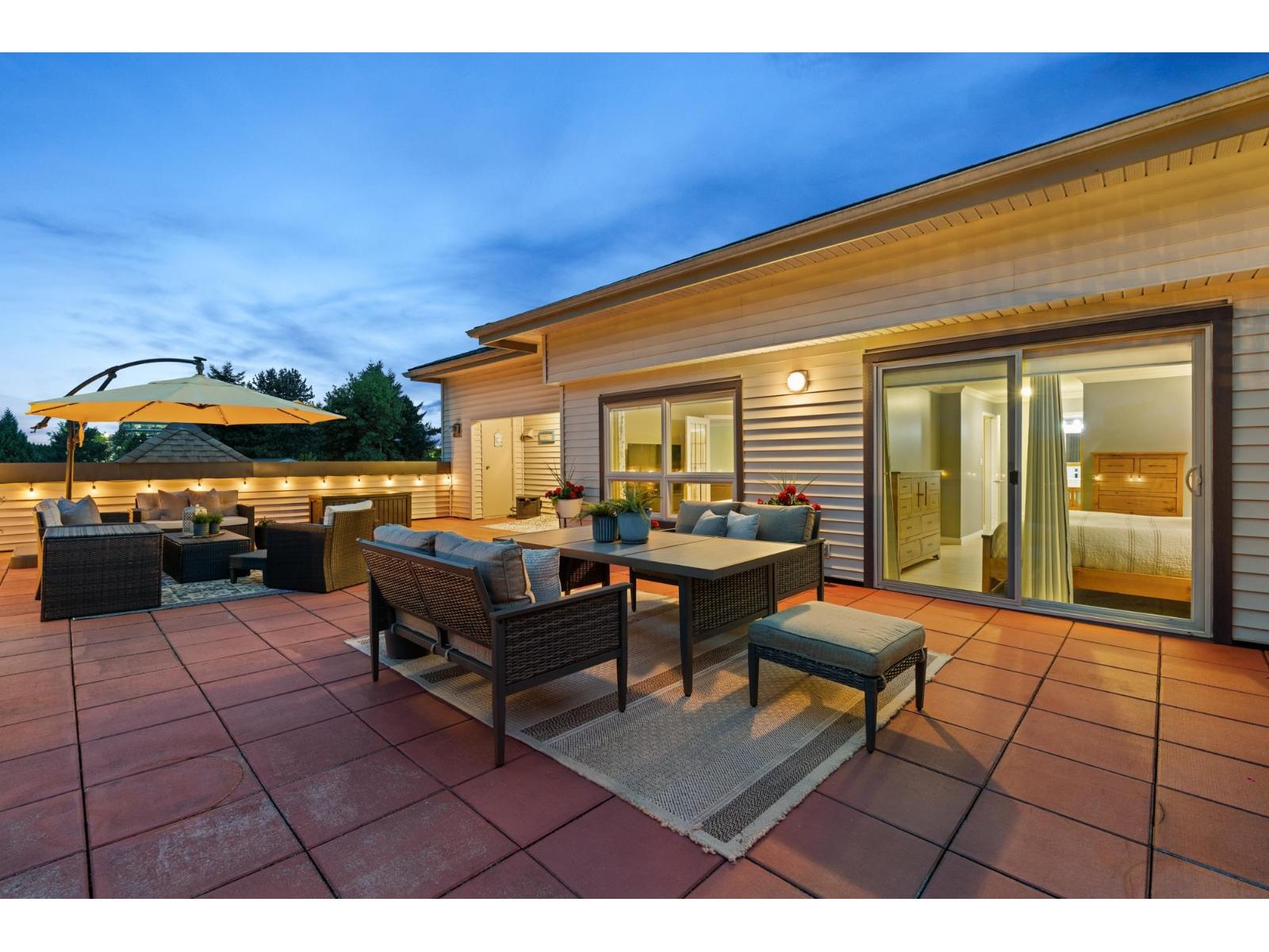 404 15220 Guildford Drive, Surrey, British Columbia  V3R 0Y6 - Photo 25 - R3123542