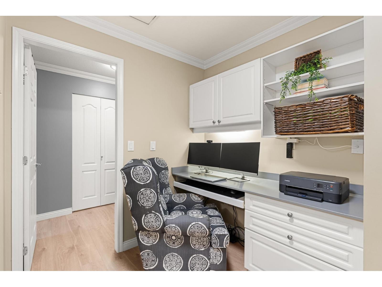 404 15220 Guildford Drive, Surrey, British Columbia  V3R 0Y6 - Photo 22 - R3123542