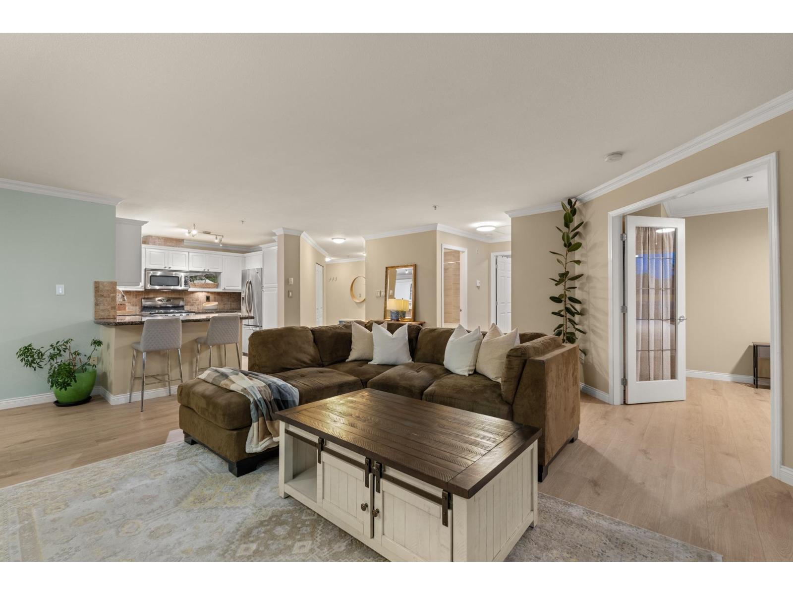 404 15220 Guildford Drive, Surrey, British Columbia  V3R 0Y6 - Photo 16 - R3123542