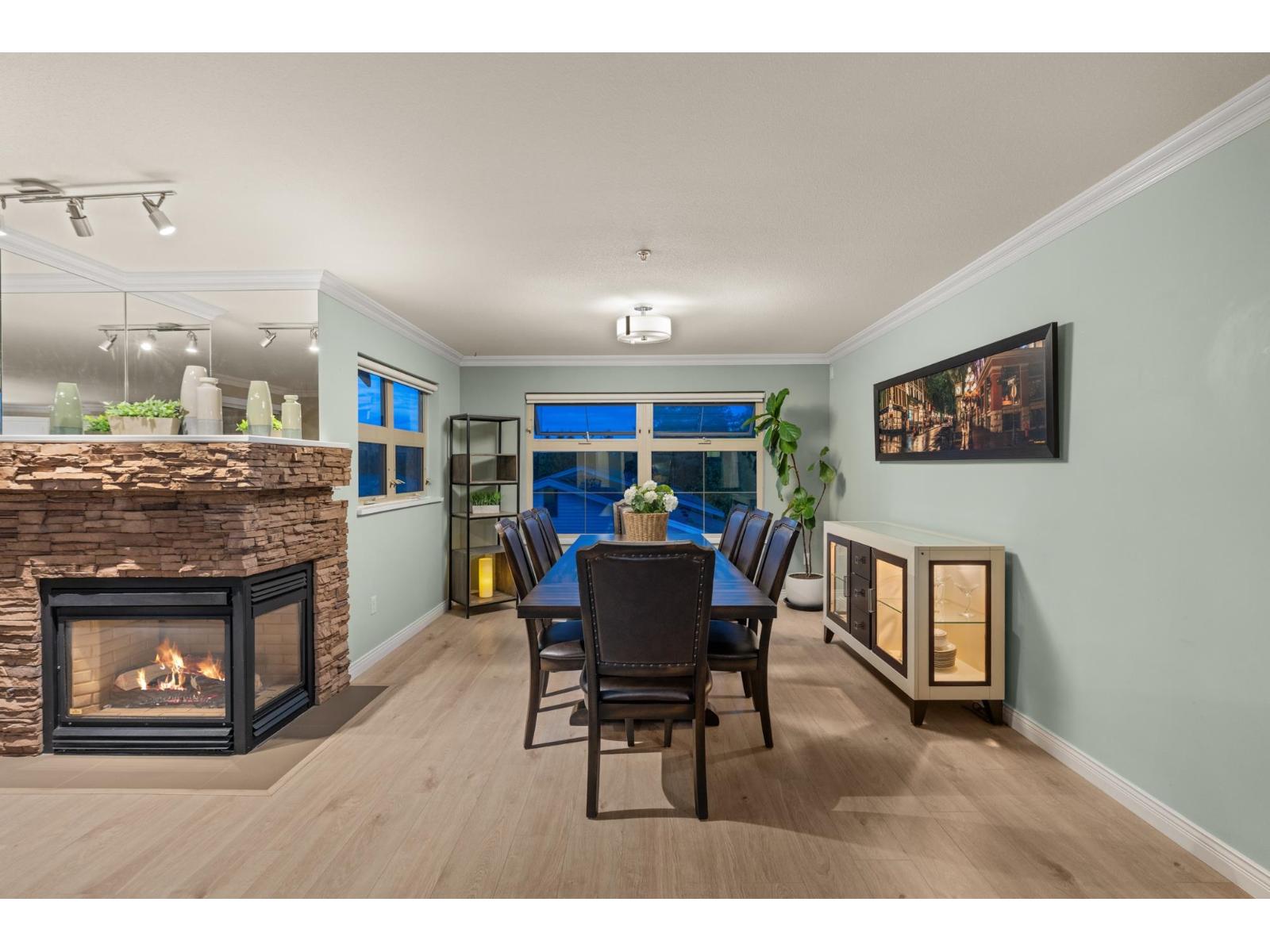 404 15220 Guildford Drive, Surrey, British Columbia  V3R 0Y6 - Photo 15 - R3123542