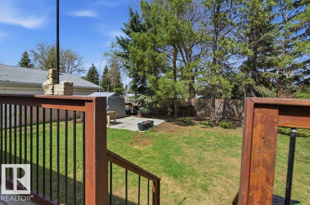 8608 22 Ave Nw, Edmonton, Alberta  T6K 1Z8 - Photo 41 - E4487530